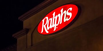 A ralph's Grocery Store sign in Los Angeles California