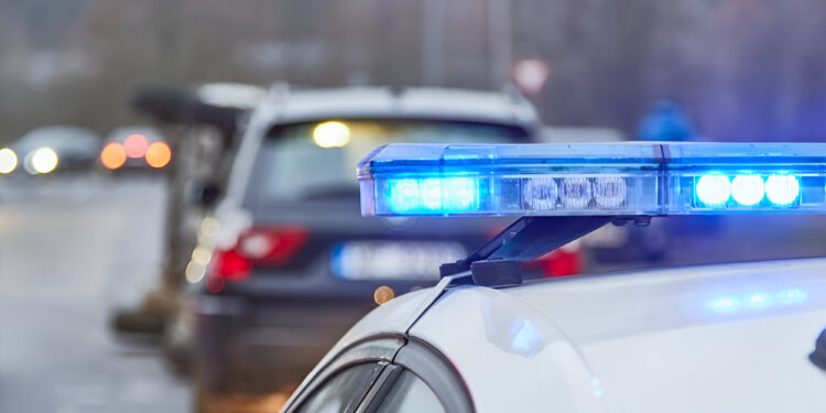 police car chasing suspect operation