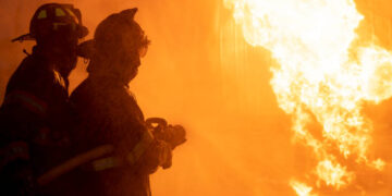 man charged with triple murder in temple city house fire