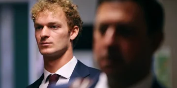 Daniel Penny Acquitted of Criminally Negligent Homicide in Subway Chokehold Death of Jordan Neely