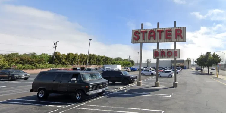 State Bros. grocery store parking lot in Costa Mesa (Google Maps)